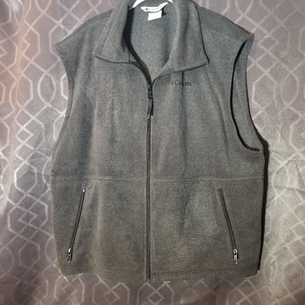 Gray Columbia Vest